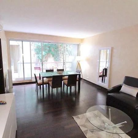 Apartamento Short *