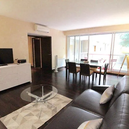 ショート ステイ * パリ