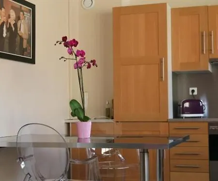 巴黎短期住宿公寓酒店 * 巴黎