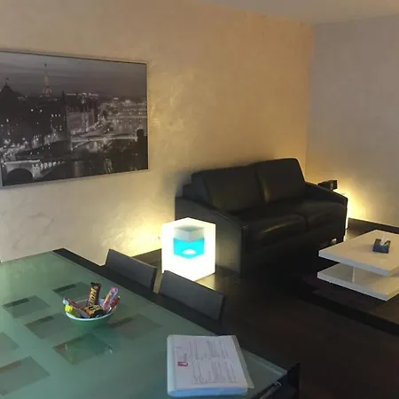 公寓 巴黎短期住宿公寓酒店 *