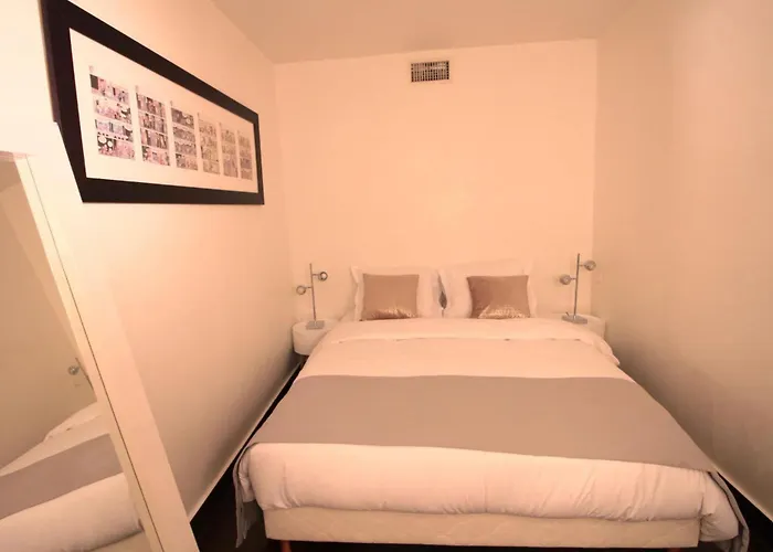 شورت ستاي شقة