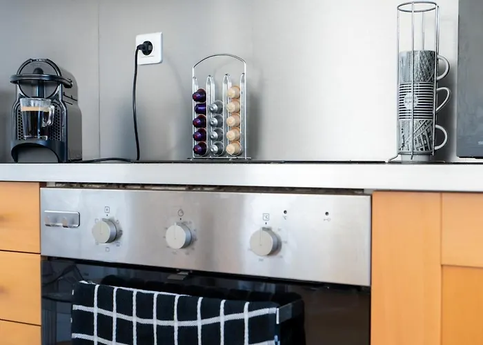 Short Apartman