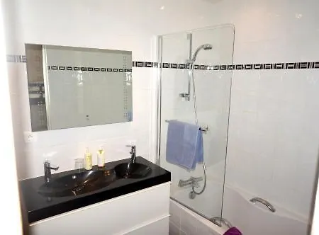 Short Párizs