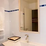 Short Paris